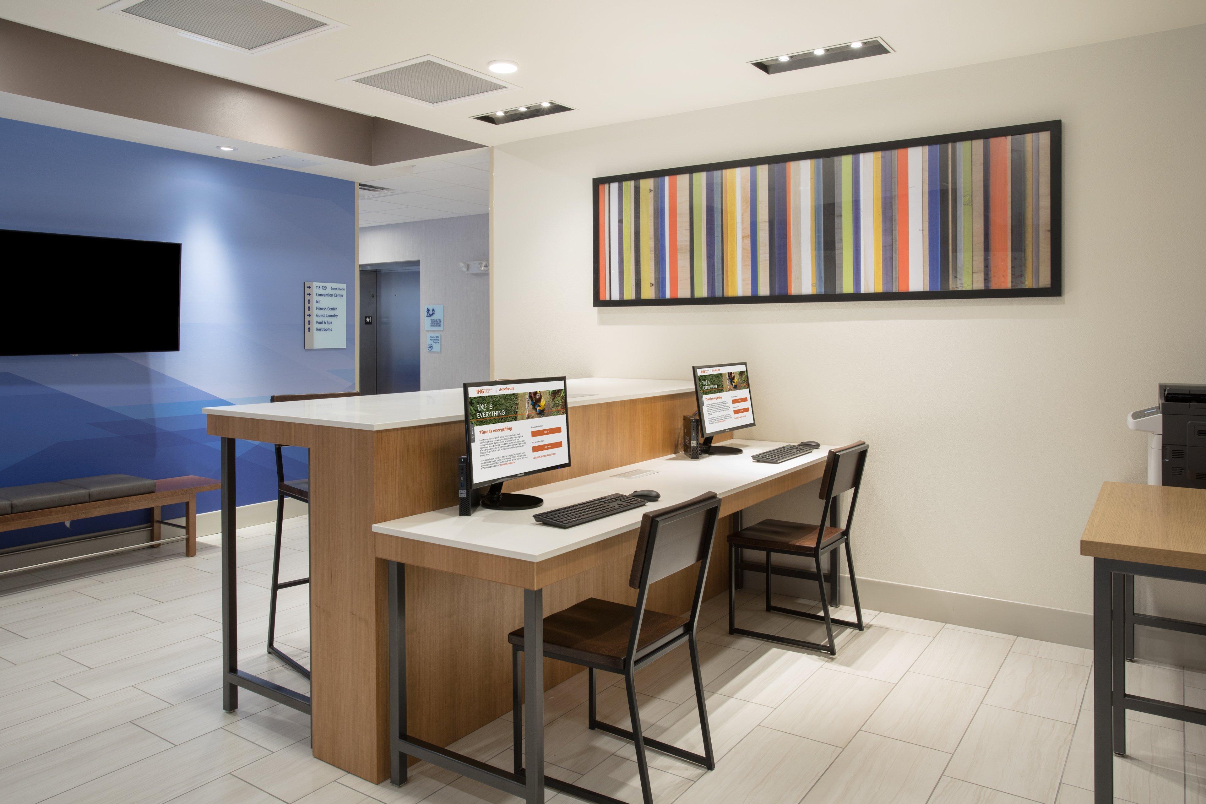 Holiday Inn Express & Suites Sioux City North - Event Center By Ihg Dakota Dunes Bagian luar foto